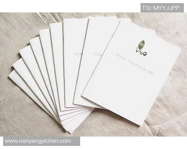 足球明星画册全景展示精美图片与精彩故事相结合的视觉盛宴